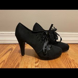Black heels